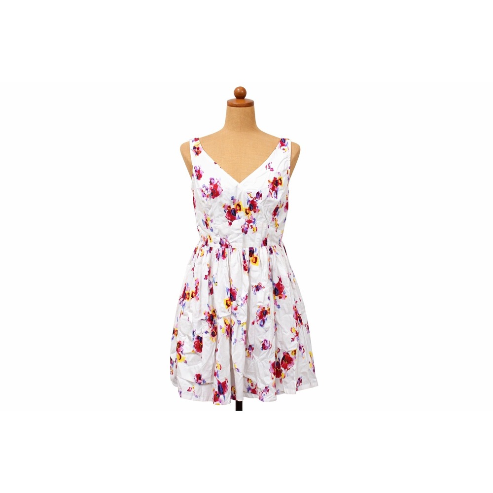 NWT Floral Fit Flare Dress V Neck Sleeveless Mini Women 14 White Bubble Hem